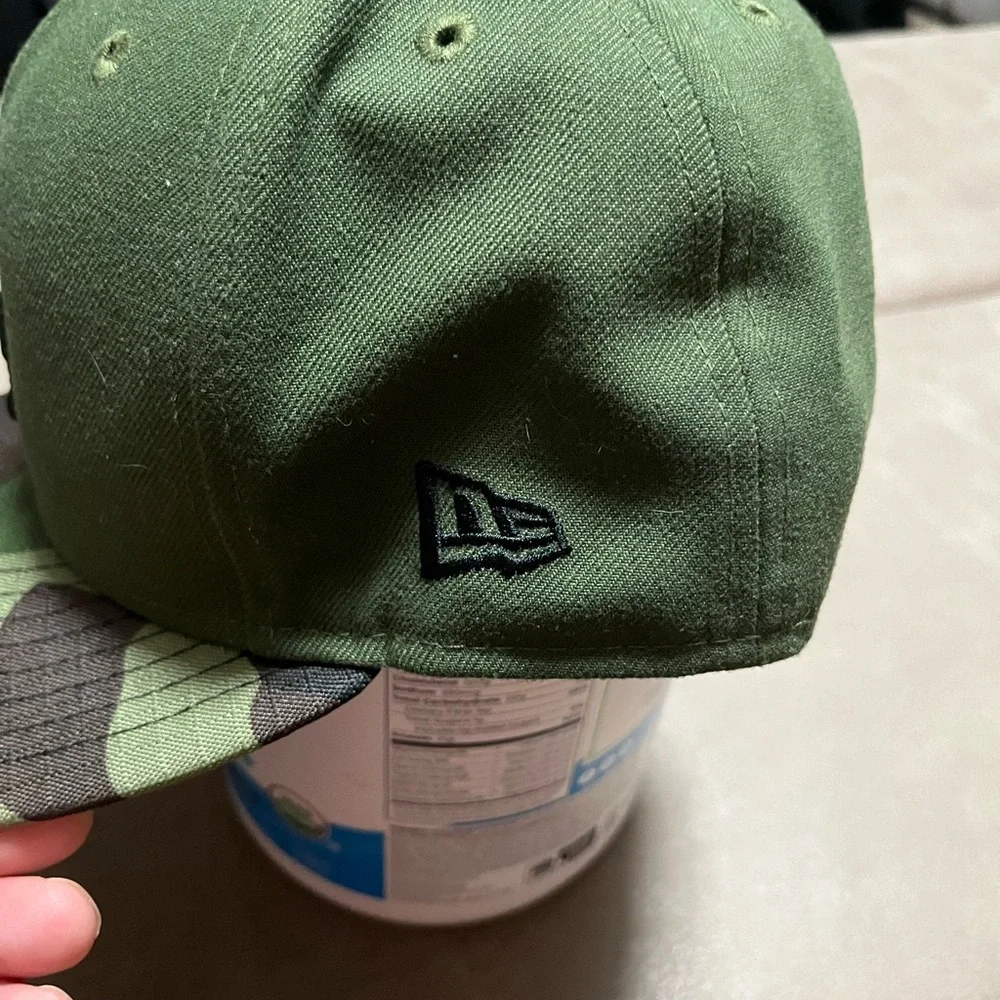 Los Angeles dodgers Green Camouflage men hat New ear authentic 7 1/8 59 fifty - Picture 2 of 7